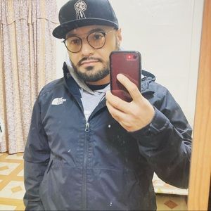 Meet your Posher, José esteban